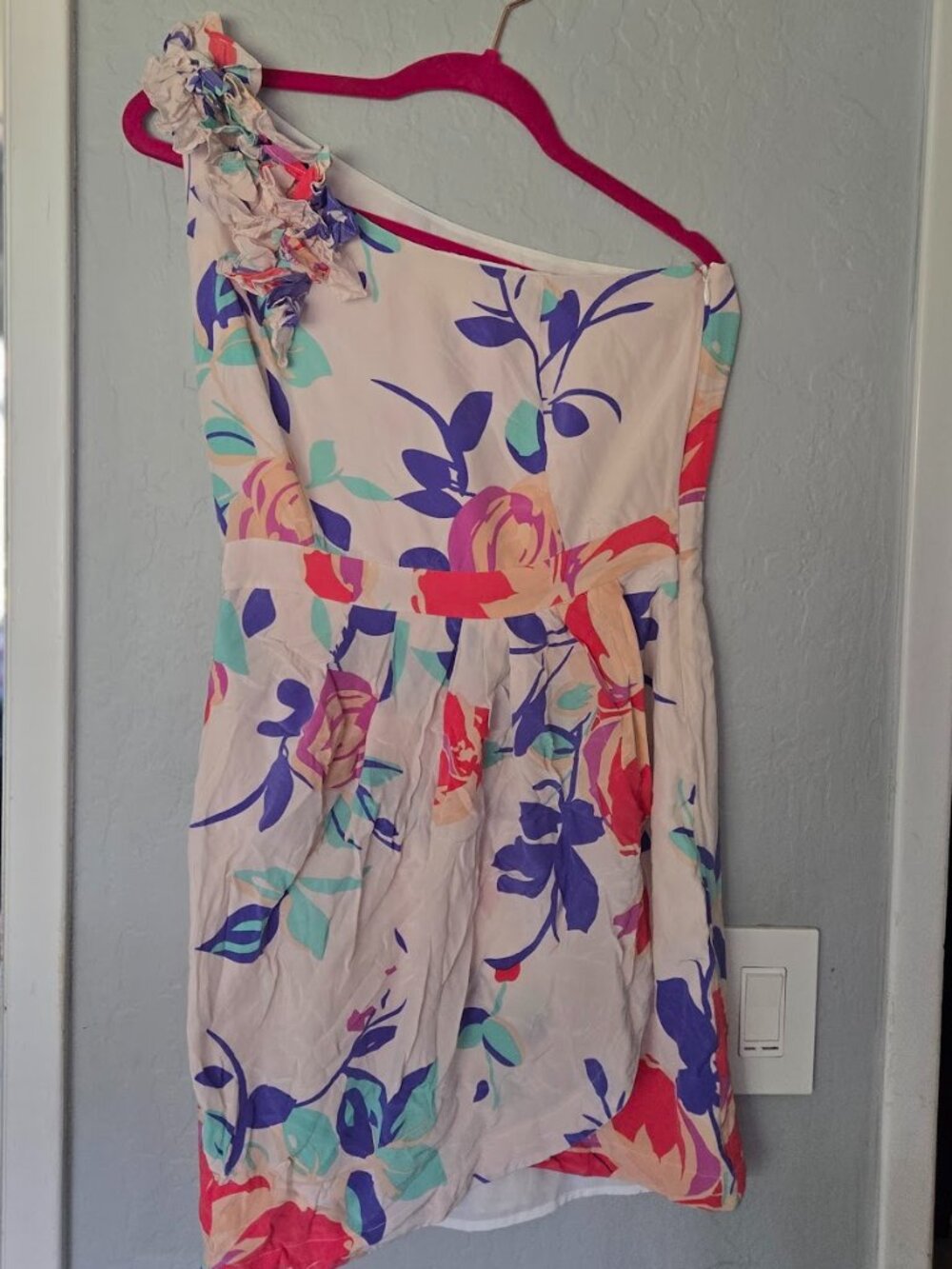 YUMI KIM - Anthropologie - One Shoulder Floral Dress - Size Medium